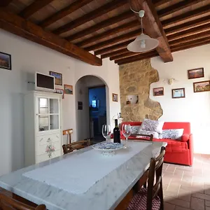 Apartment Antico Podere La Martinella, San Quirico d'Orcia